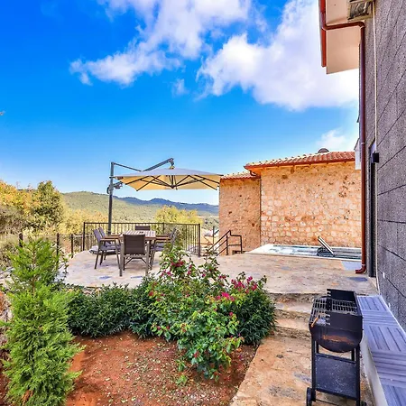 Villa Elit Vista - *